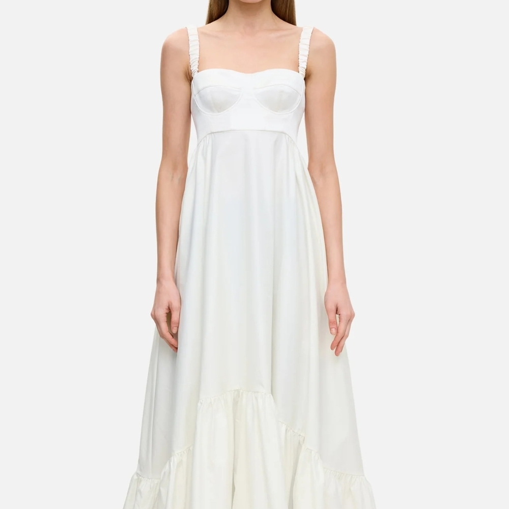 Elegant White Maxi Dress